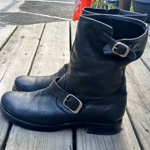 Frye Veronica Short Women's Sz 11 Barely worn